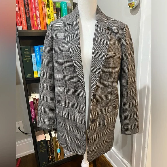 Everlane, Italian Wool, Oversized, Blazer in Glen Plaid! - Picture 4 of 16
